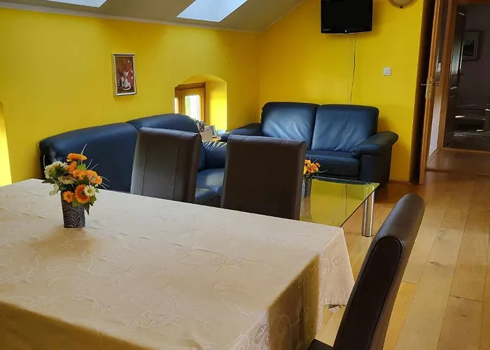 Apartment Eszterhazy *