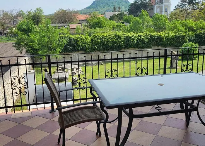 Apartment Eszterhazy